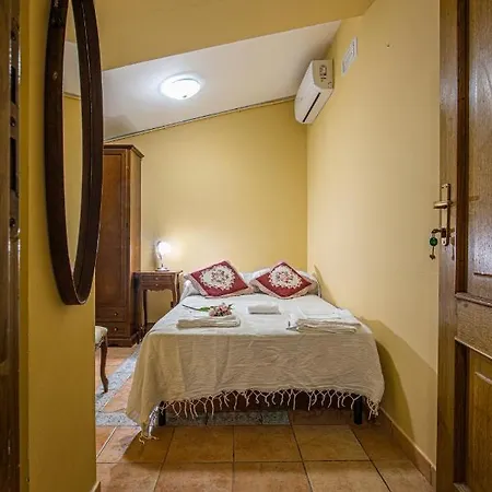 Petrilli Farm stay *